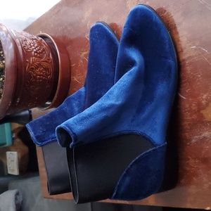 Blue velvet booties